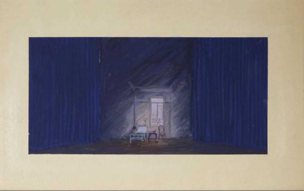 В центре композиции изображено высокое окно, перед ним железная кровать, стул, столик. Слева и справа темно-синий занавес.