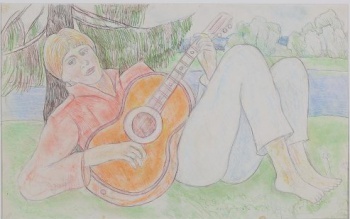 В центре композиции на зеленой лужайке, под деревом изображен лежащий молодой рыжеволосый мужчина с гитарой, босой, в красной рубахе, светлых брюках. На дальнем плане - голубая лента реки, деревья с пышными кронами.