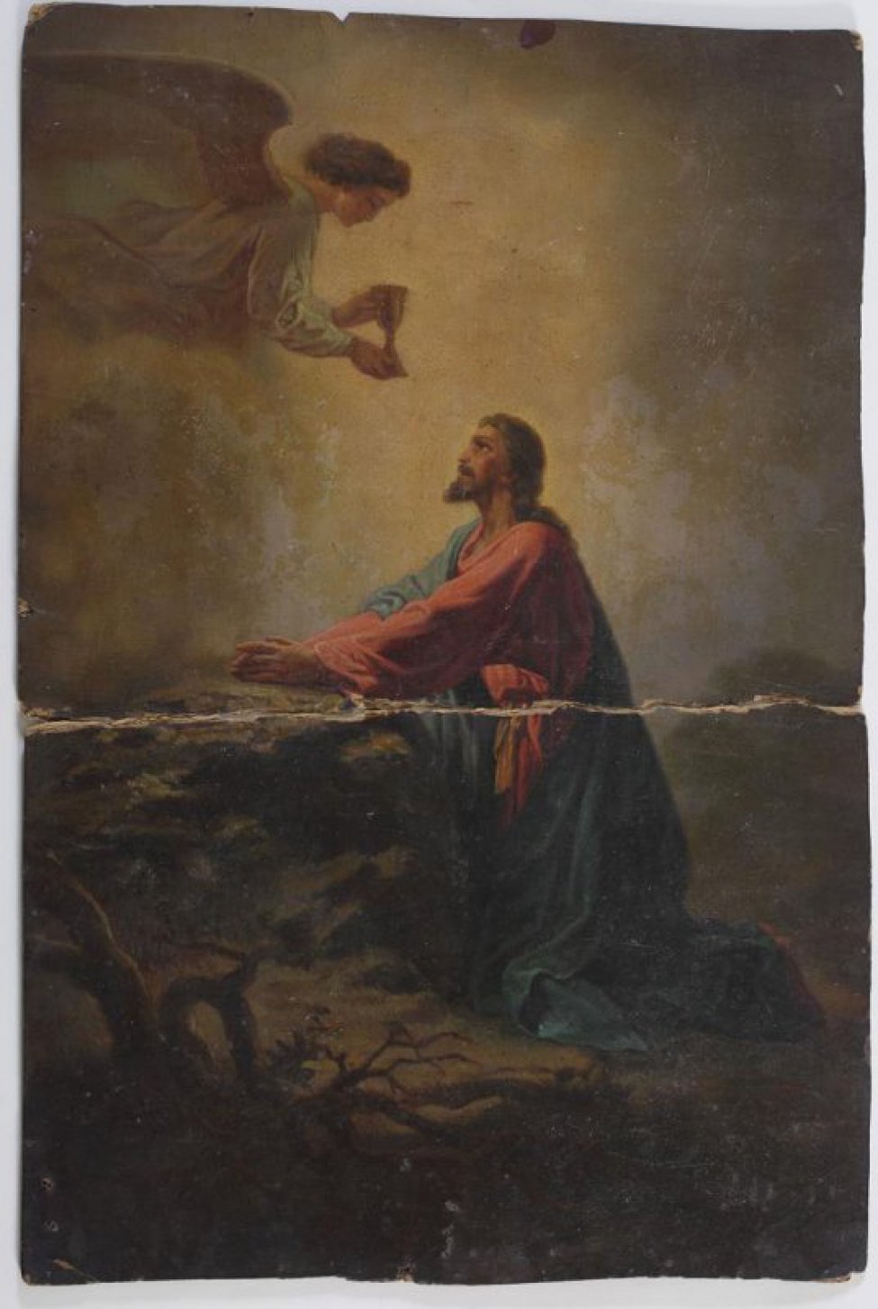 Изображена фигура коленопреклоненного Иисуса Христа, протягивающего вперед руки. К нему слева сверху спускается ангел с чашей.