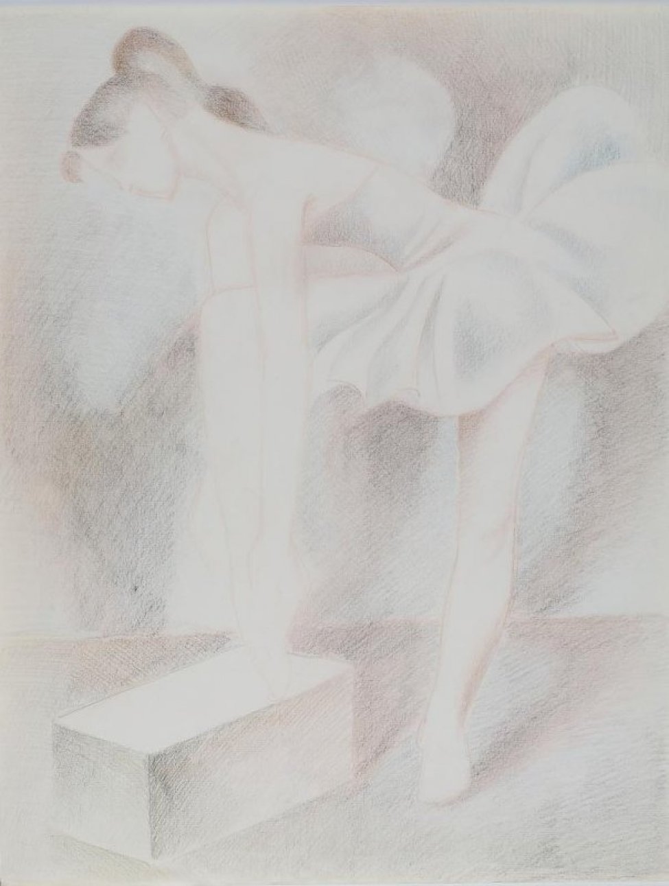 На коричневатом фоне изображена в левый профиль наклонившаяся вперед молодая женщина в светлой балетной пачке. Волосы собраны в хвост на затылке. Левая нога поднята на прямоугольную подставку.